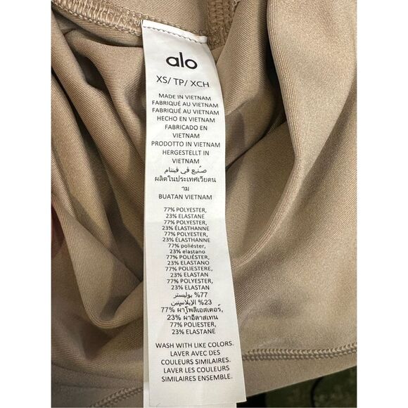 Alo Yoga High-Waist Airlift Leggings, NWOT, size XS - Picture 4 of 7